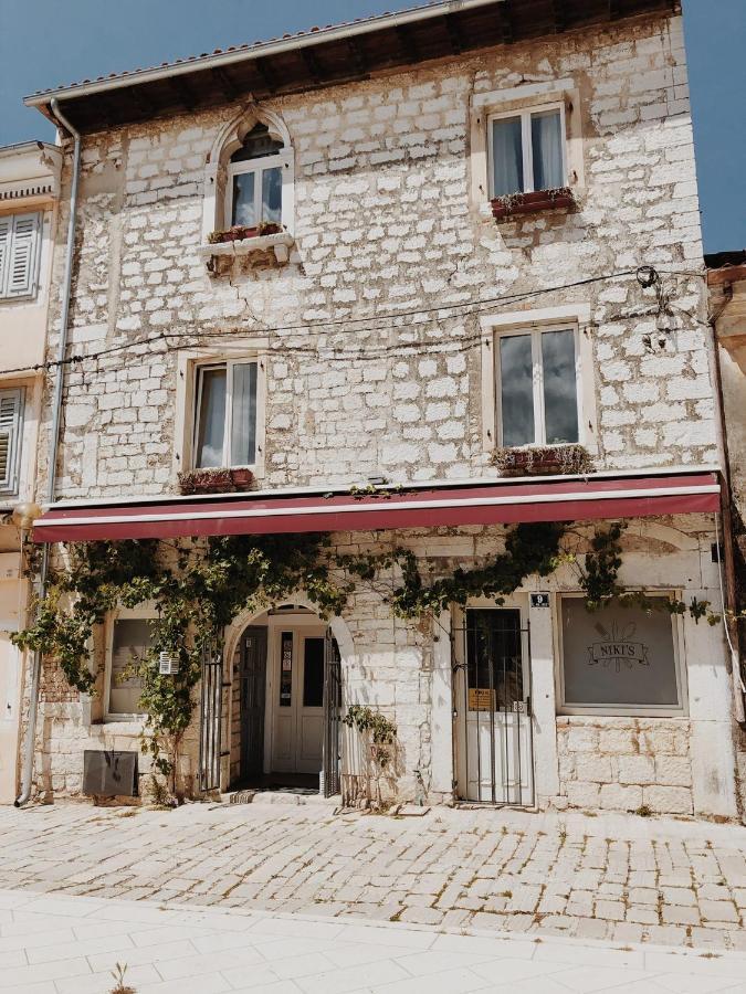 The Bungalow By The Sea In Historic Porec Old City Extérieur photo