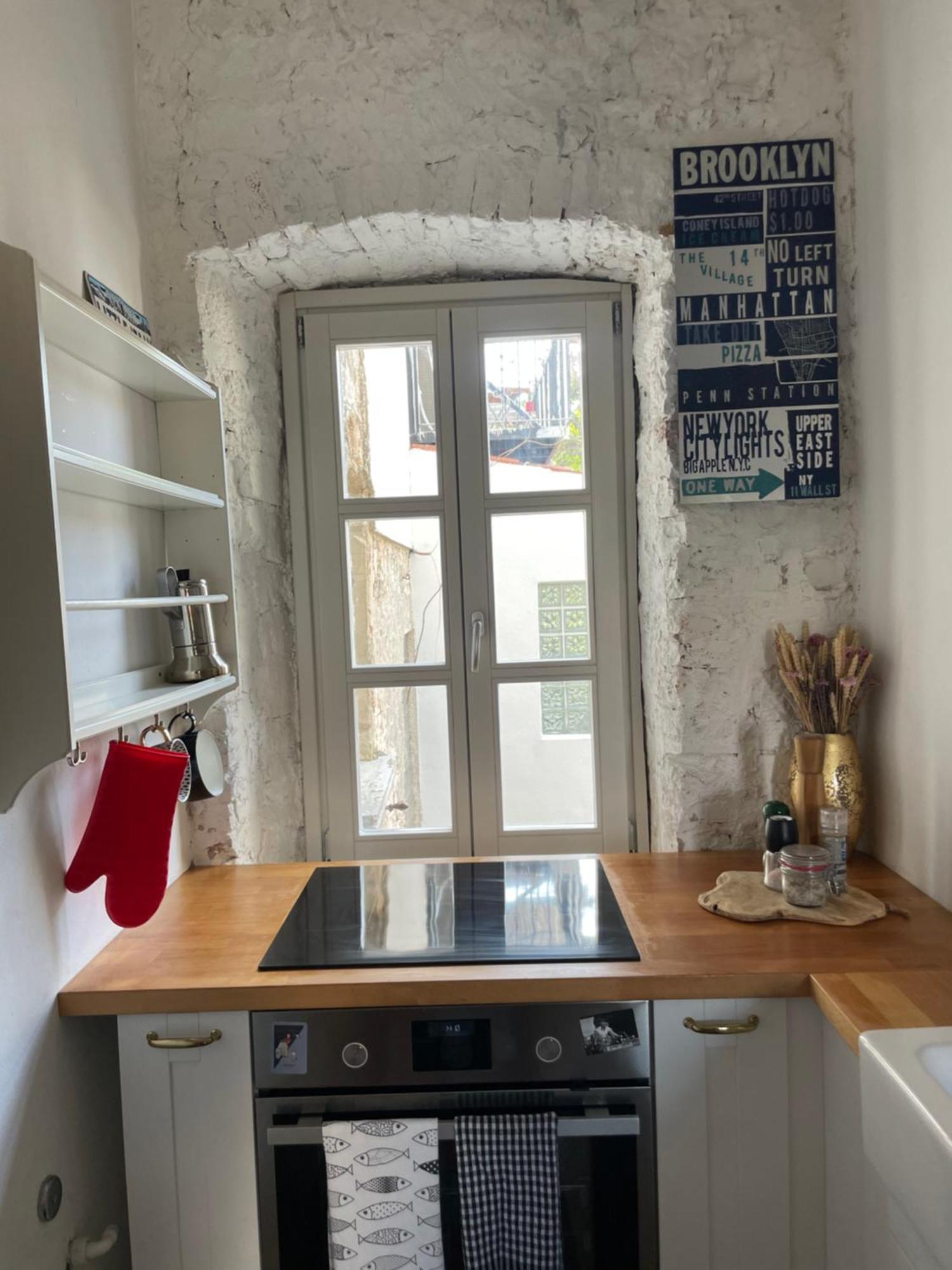 The Bungalow By The Sea In Historic Porec Old City Extérieur photo