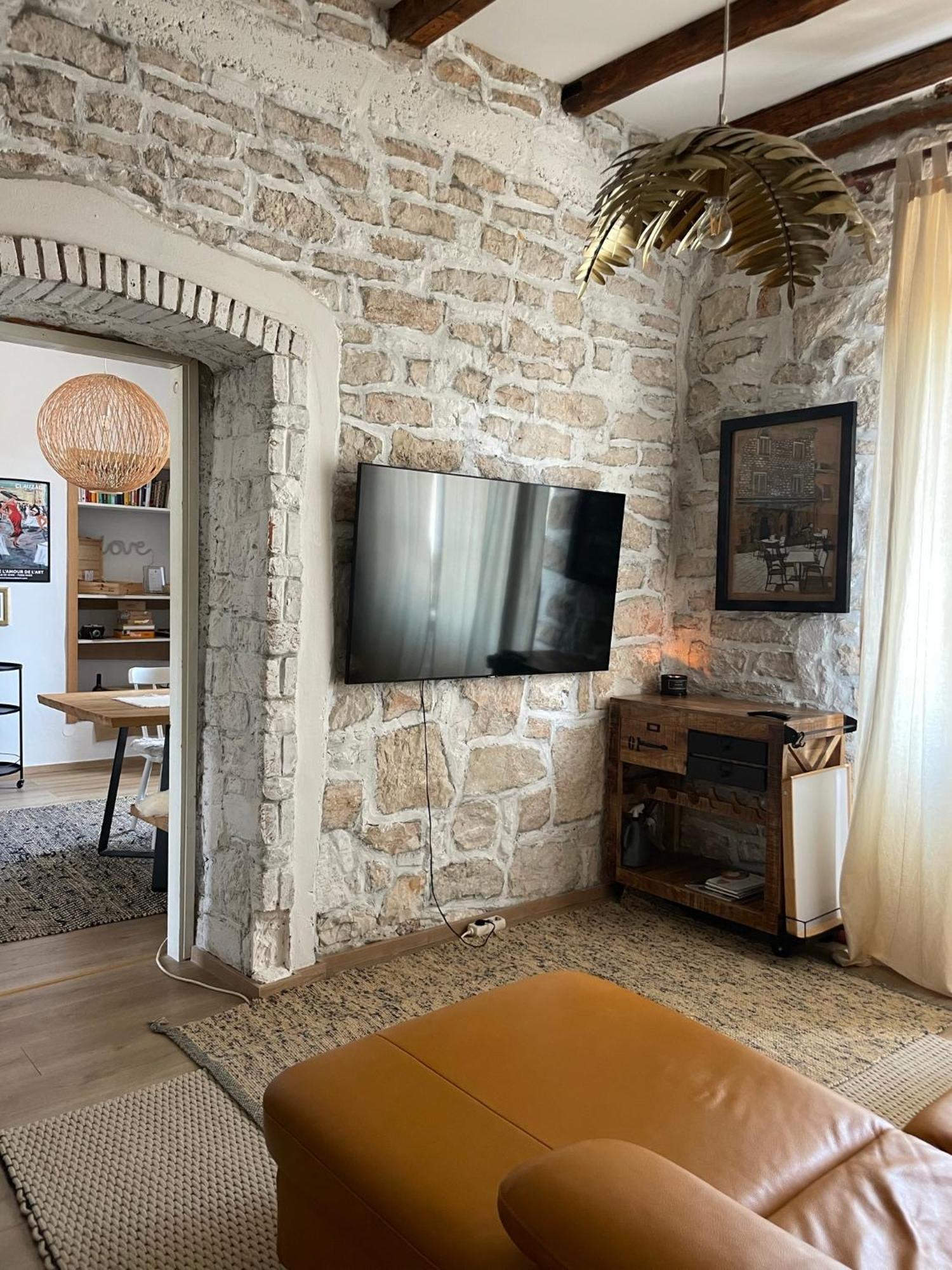 The Bungalow By The Sea In Historic Porec Old City Extérieur photo