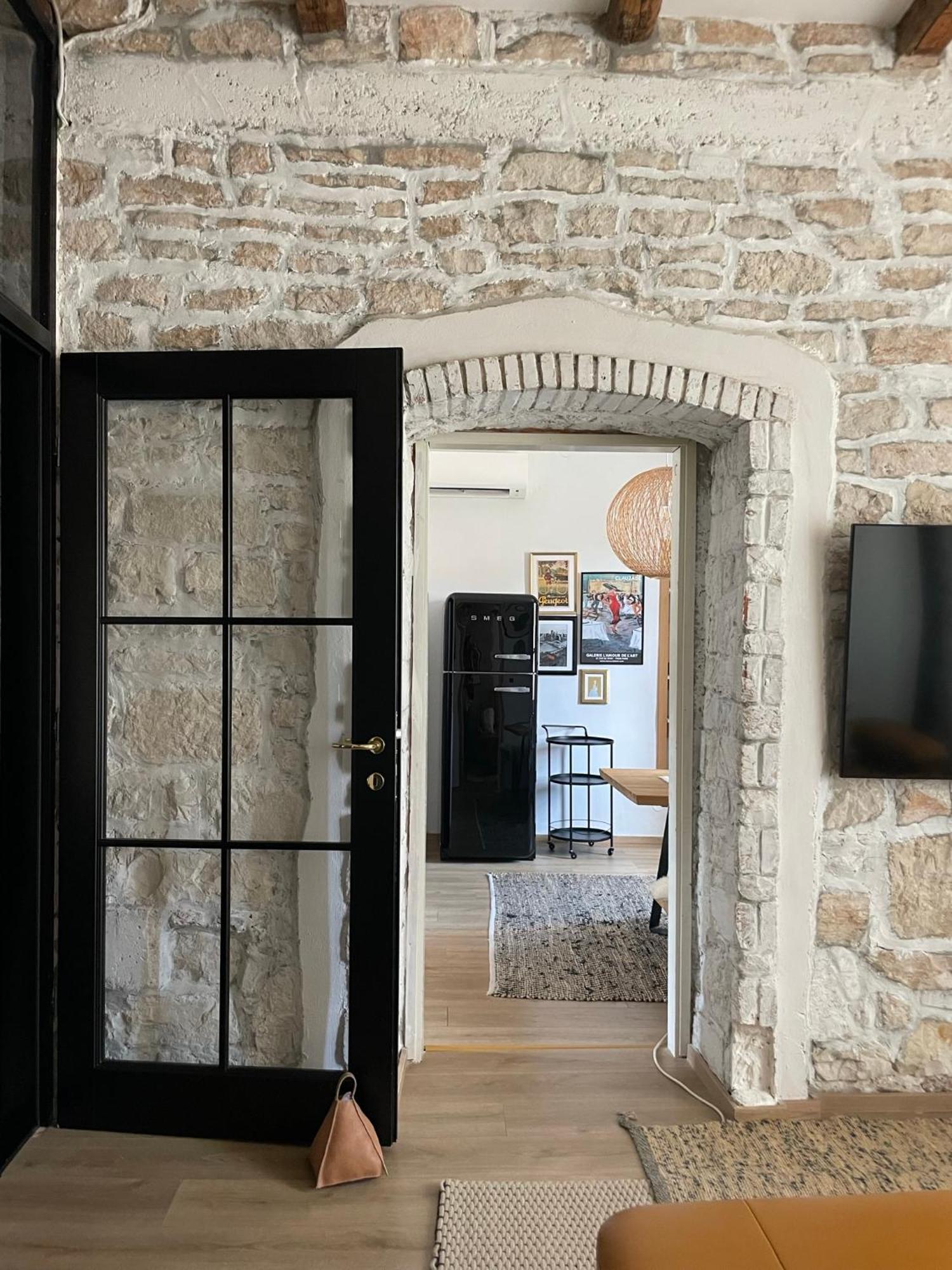 The Bungalow By The Sea In Historic Porec Old City Extérieur photo